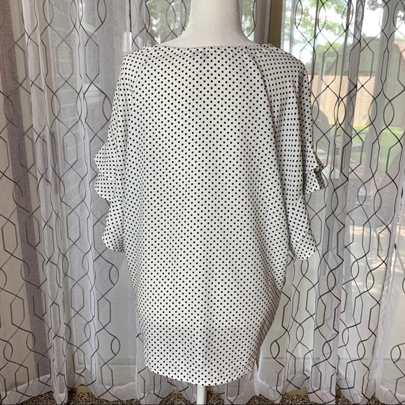 Umgee Polka Dot Flutter Sleeve Top Size Large - Picture 5 of 7